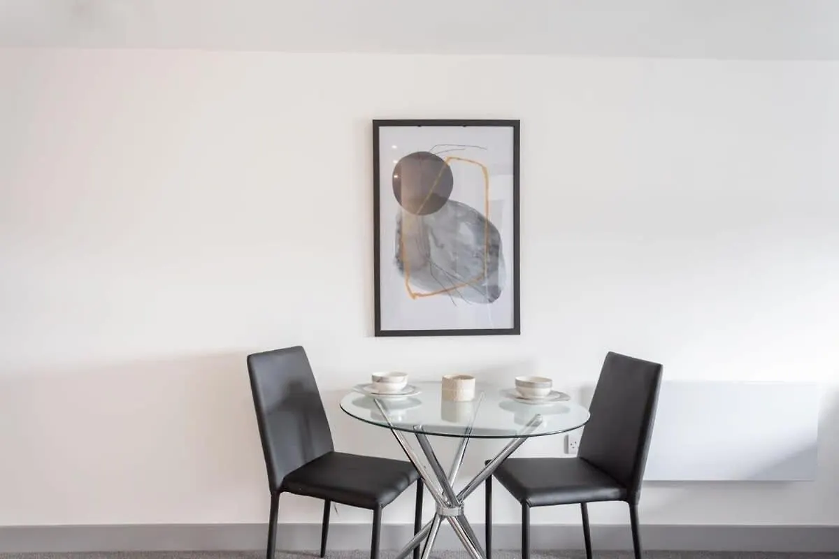 Cosy & Modern 1 Bed Apartment Leeds 0*, ليدز المملكة المتحدة